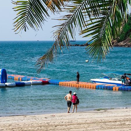Bounce Beach Resort And Spa Da Nang Exterior photo
