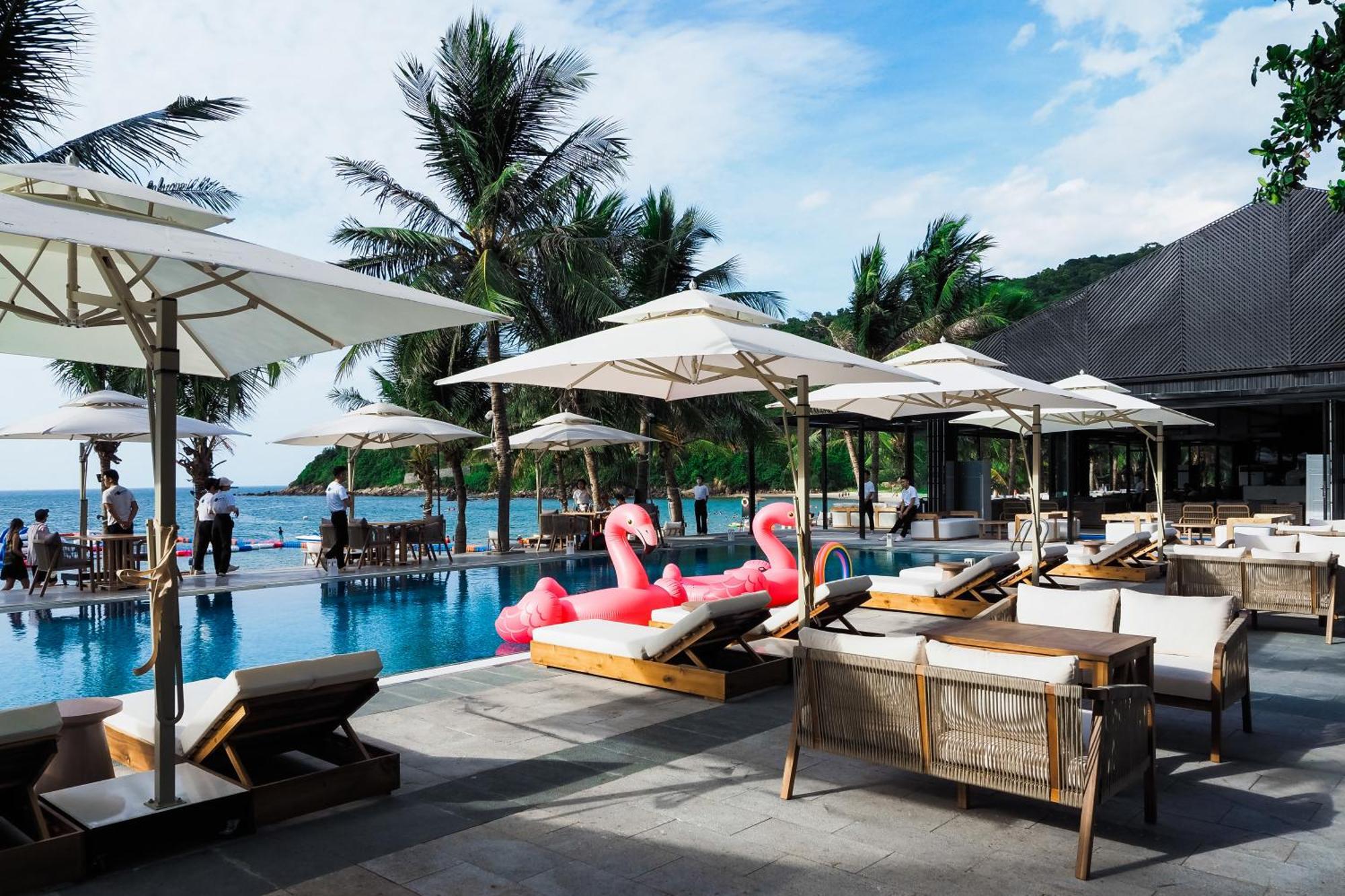Bounce Beach Resort And Spa Da Nang Exterior photo