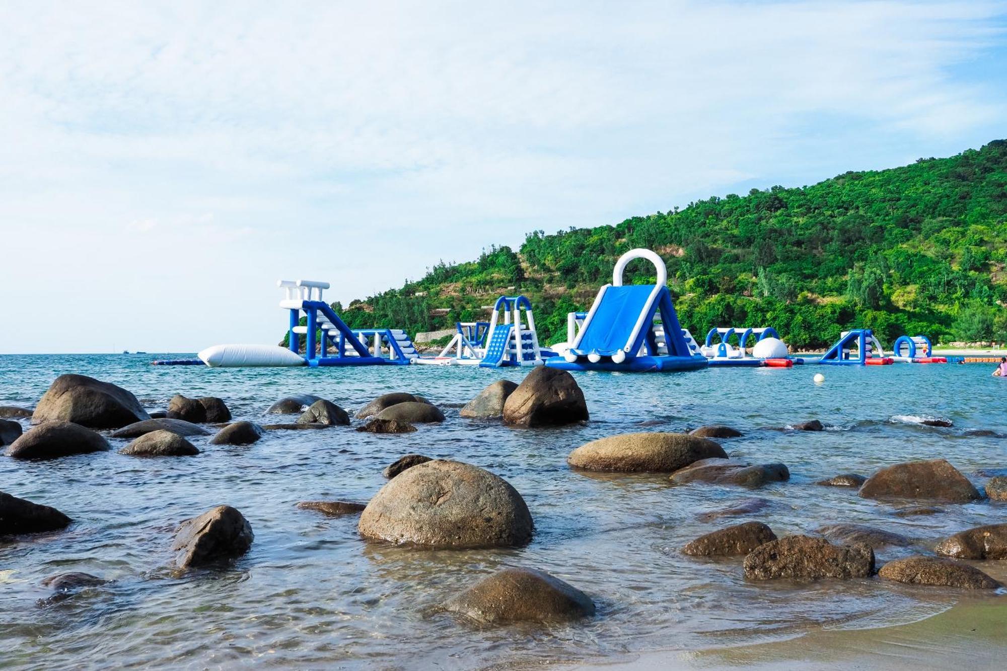 Bounce Beach Resort And Spa Da Nang Exterior photo