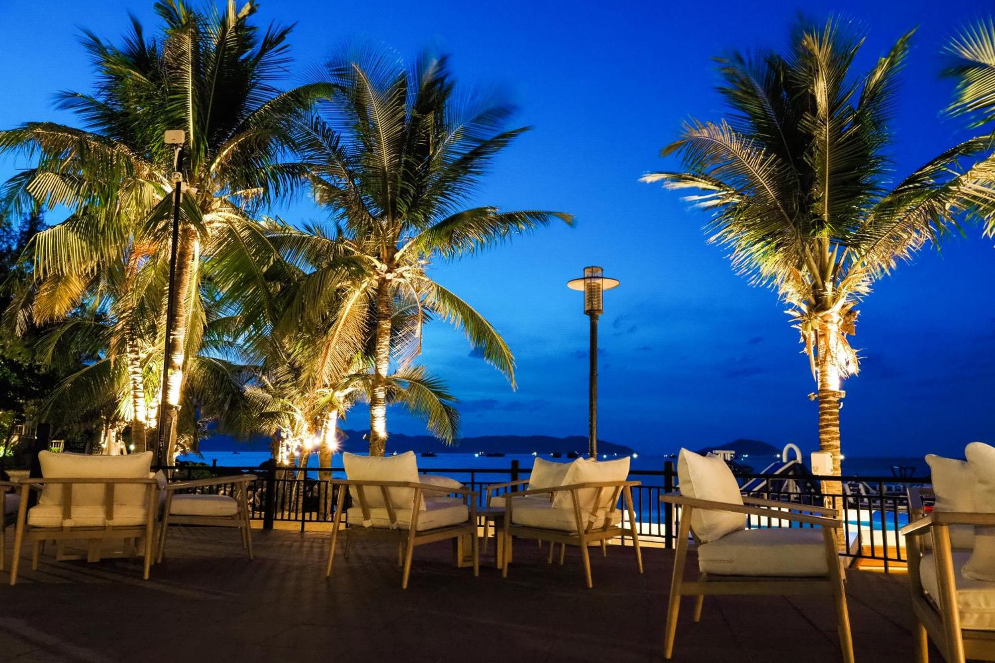 Bounce Beach Resort And Spa Da Nang Exterior photo