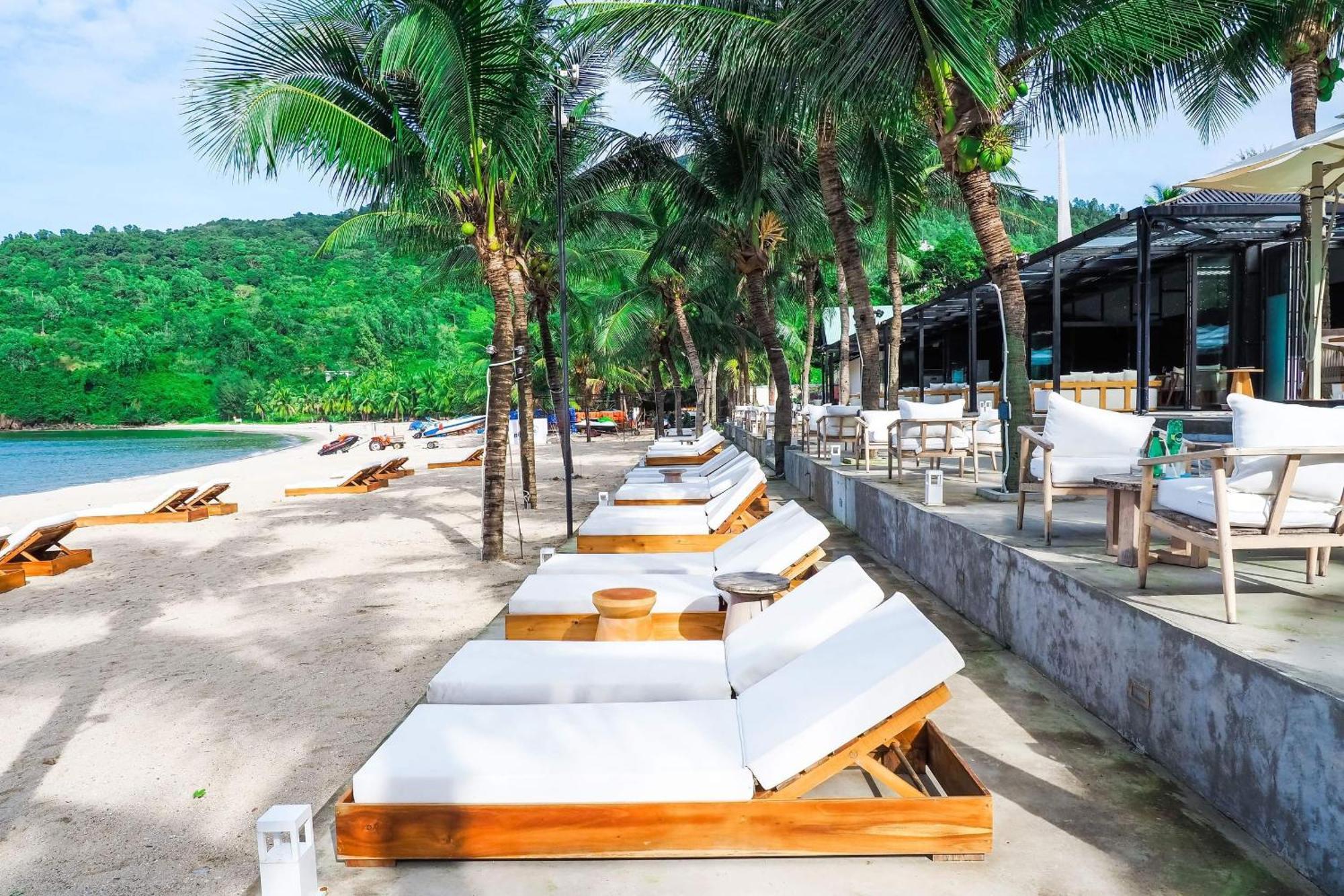 Bounce Beach Resort And Spa Da Nang Exterior photo